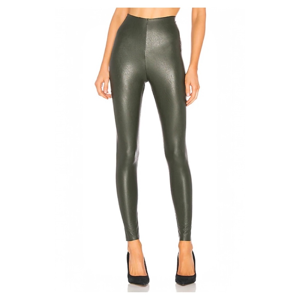 🏷️ SOLD • COMMANDO • Perfect Control Faux Leather Leggings in Pine • Medium - Picture 1 of 10